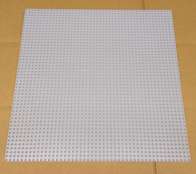 LEGO Light Bluish Gray 48x48 Extra Large Baseplate EUC 15" x 15" 628 10701 11024