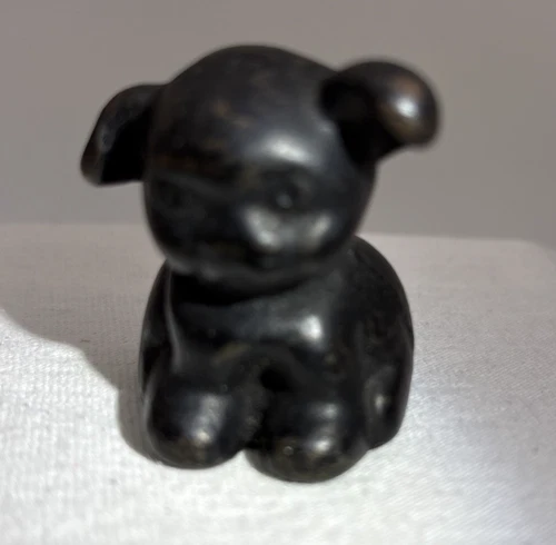 Genuine Griswold Pup Black Japanning Cast Iron Figurine  1 5/8 inch Vintage