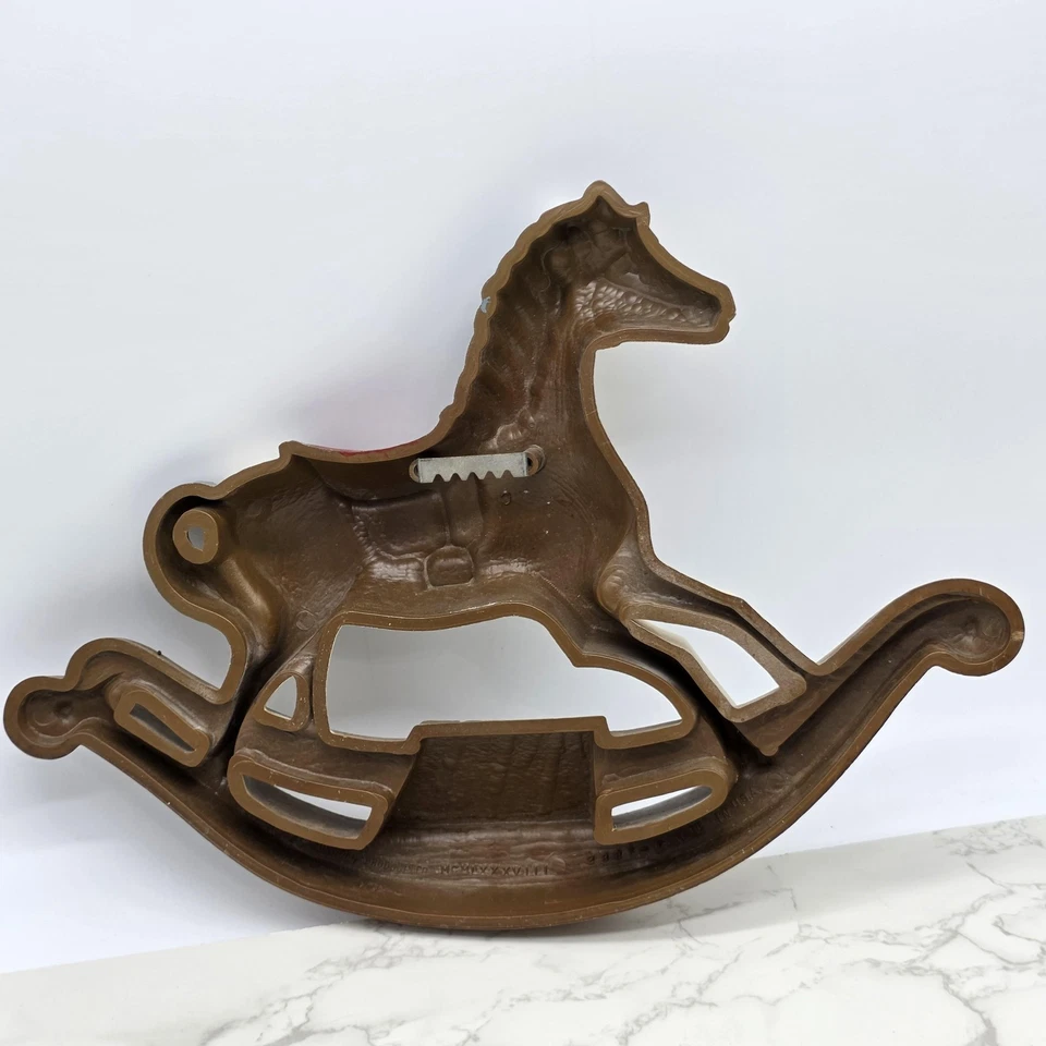 Vintage Burwood Rocking Horse Wall Decor Nursery Molded Plastic Hanging 1988 USA - Image 3 of 4