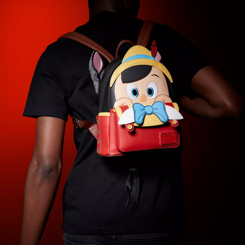 ☆Disney100周年限定Loungefly ピノキオミニBackpack☆ Disney 100 Anniversary Pinocchio Loungefly Mini Backpack