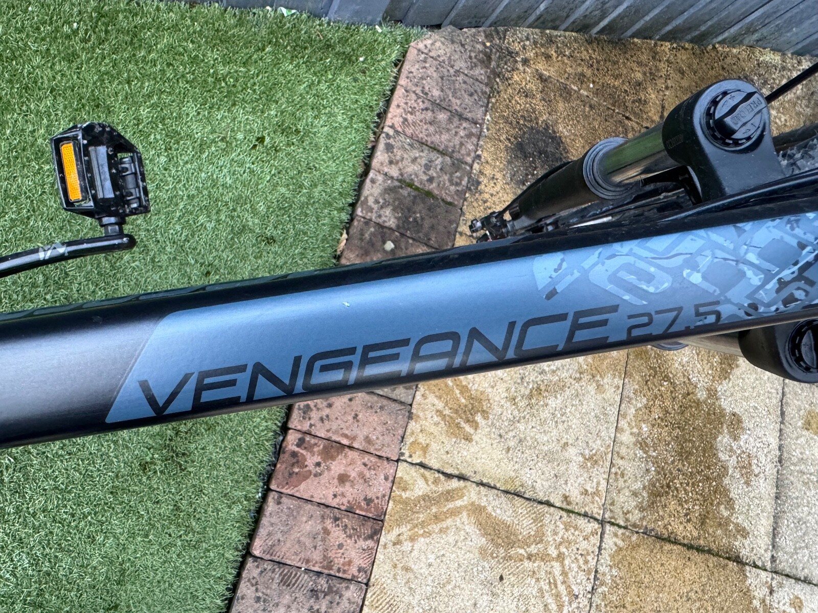 carrera vengeance 14 inch