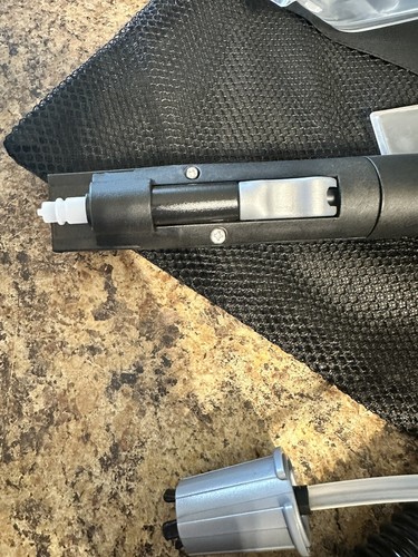 Hoosier Power Scrub Teppichreiniger Zubehör 4 Stück Tasche enthalten nie benutzt - Bild 4 von 7