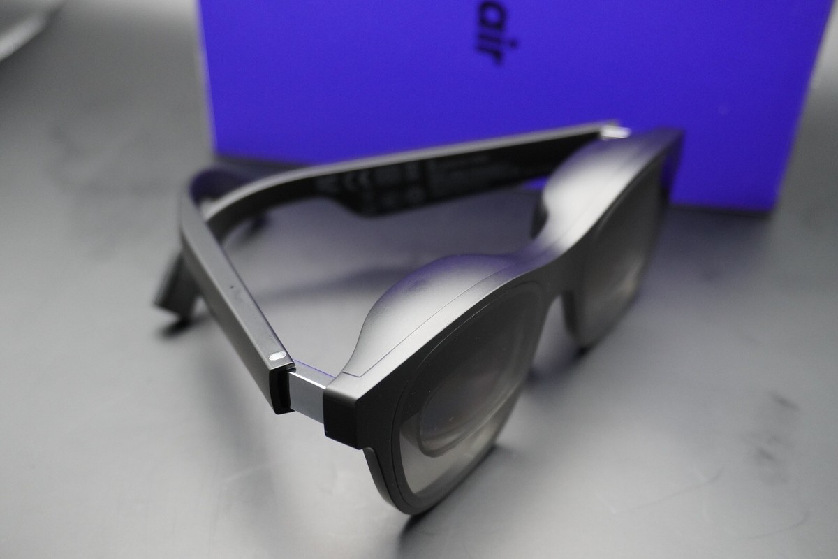 XREAL Air Nreal AR VR Smart Glasses - Black (NR-7100RGL XREAL Air Nreal AR VR Smart Glasses - Black (NR-7100RGL