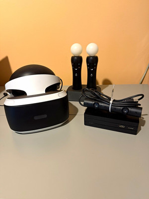 Sony PlayStation VR PSVR Headset Bundle w/ 2 Move Controllers & Camera