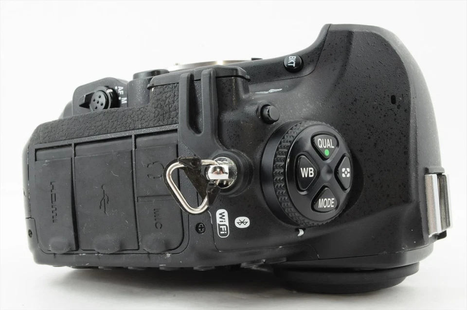 Nikon D850 Kamera Body Shutter Count 1296 Top Neuwertig #24936 - Bild 4 von 4