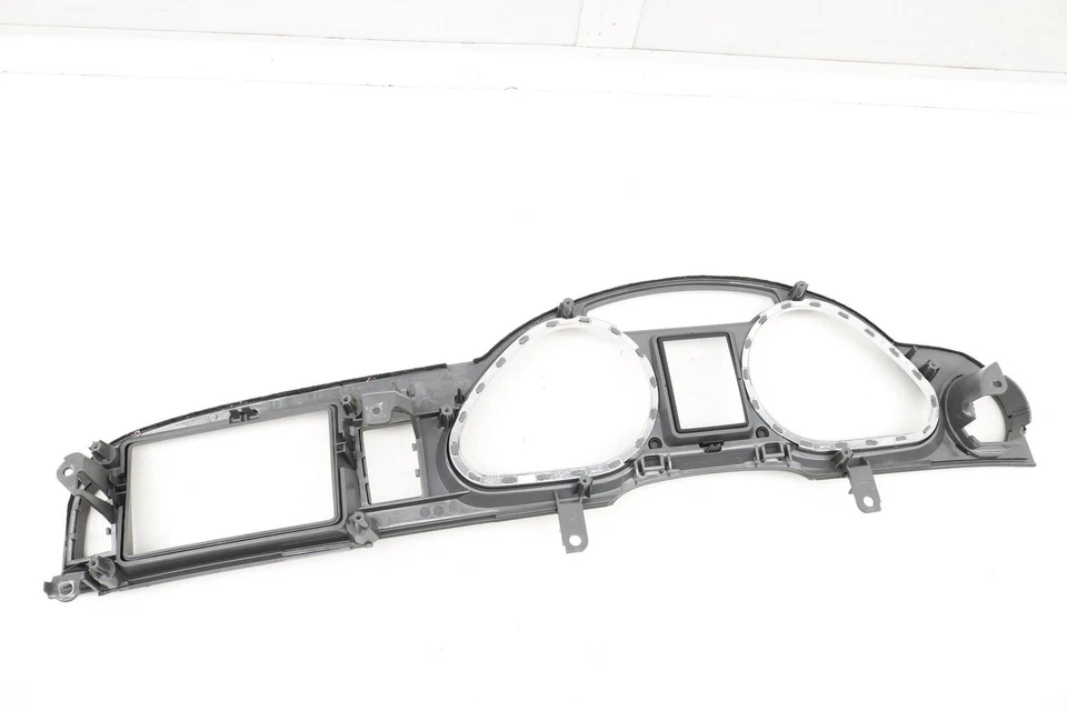 AUDI A6 QUATTRO 2005-2006 - Cuadro de instrumentos bisel / moldura 4F1857115D Foto 2 de 4