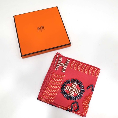 Hermes Vintage Rare scarf Carre 70IE VINTAGE KELLY EN PERLES Silk from japan - Picture 12 of 24