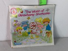 Strawberry Shortcake Booklet - Vintage Kenner 1980's Used