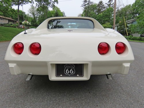 1976 Chevrolet Corvette - Picture 5 of 40
