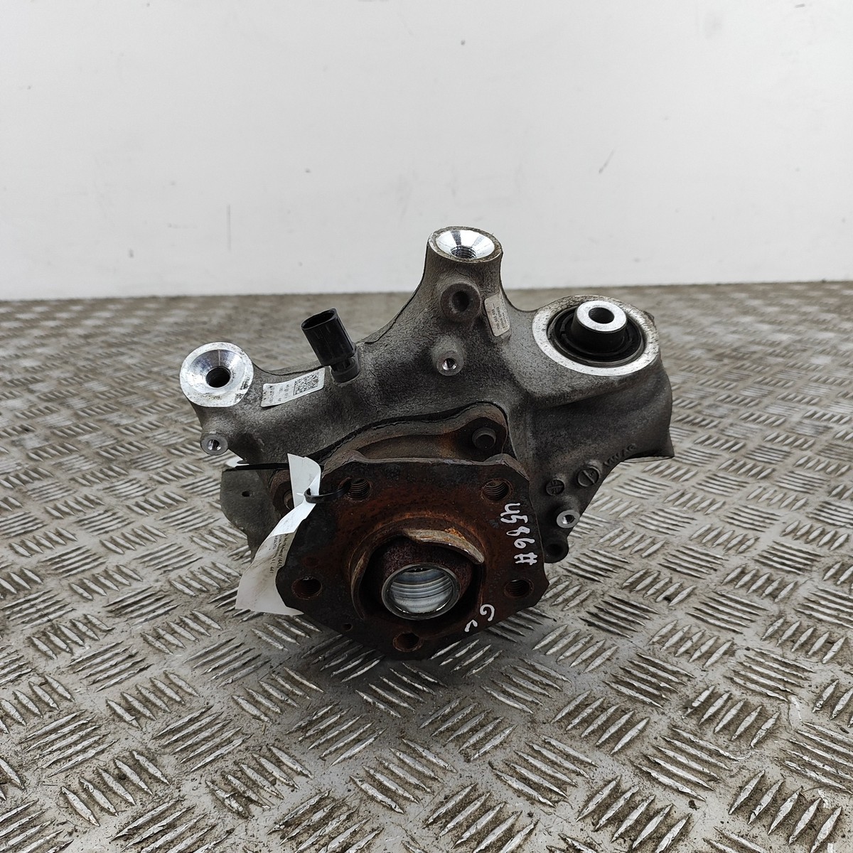 AUDI A6 RS6 C8 Avant Rear Left Wheel Hub Spindle 4N0505431F 4.0i