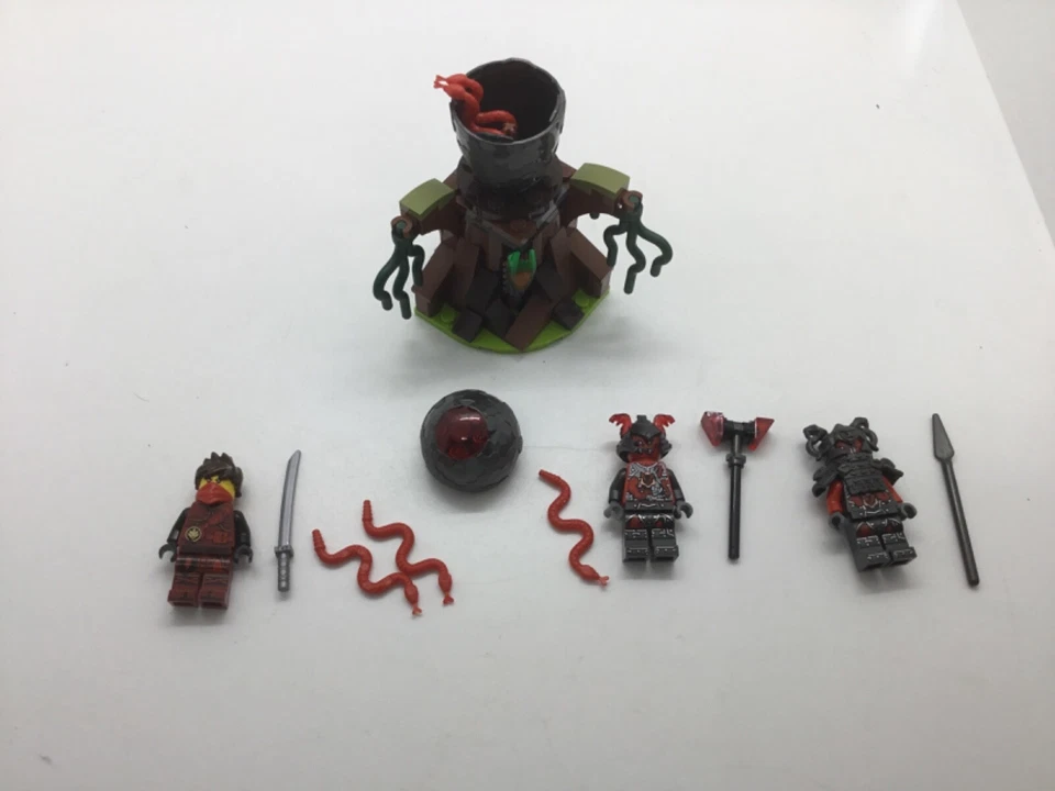 LEGO Ninjago 70621 The Vermillion Attack, photo 4 of 5