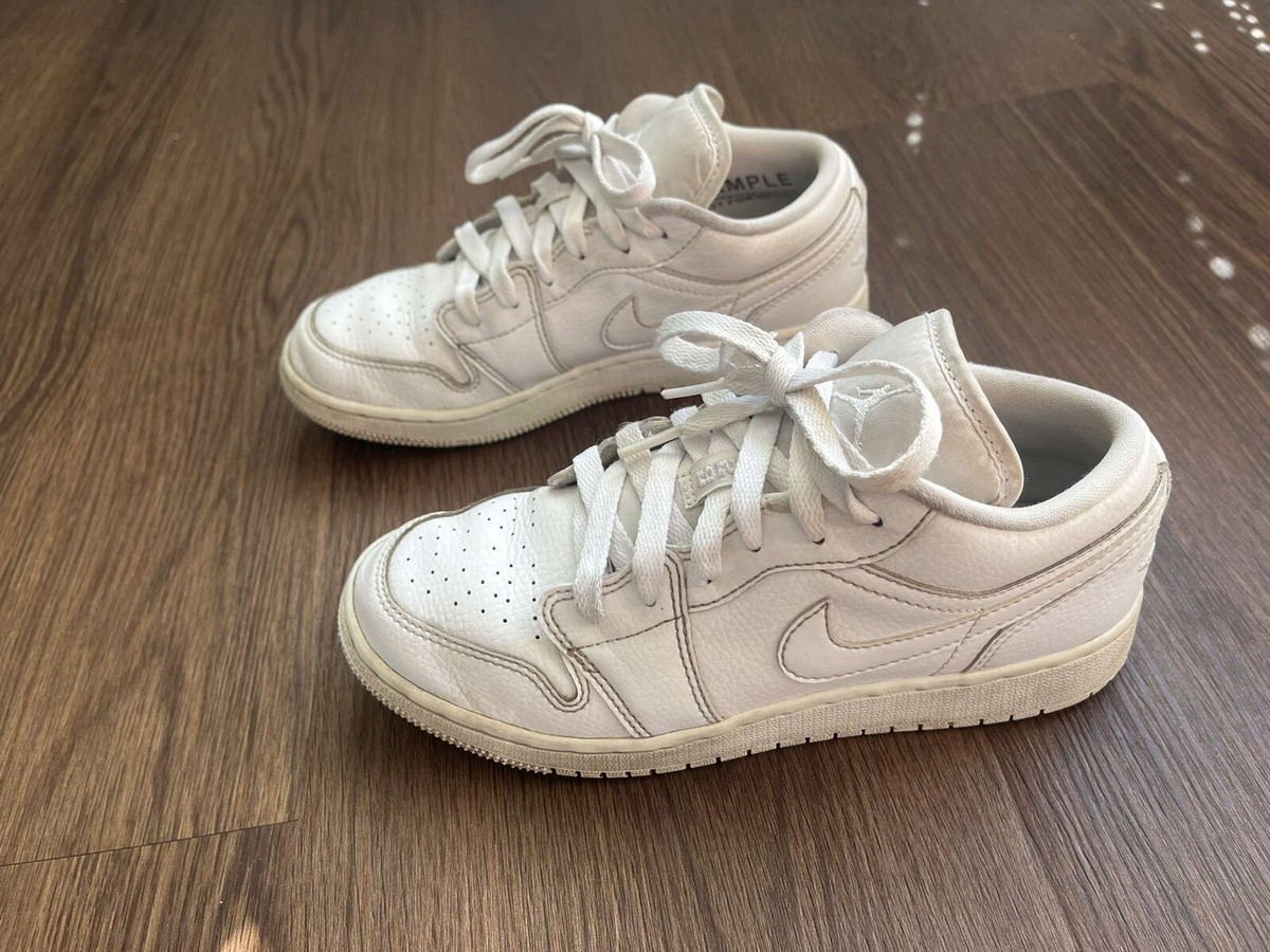 Nike Air Jordan 1 Low Triple White Fog Grey ジョーダン 1 Jordan 1 Low Triple White Fog Grey Women's SIZE 5.5 SAMPLE