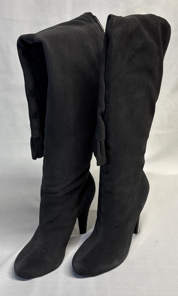 Botas hasta la rodilla Colin Stuart para mujer de gamuza con volantes detalladas grises 9B nuevas en caja Foto 2 de 4