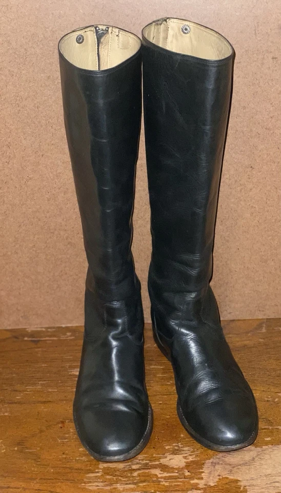 Botas de montar Frye Melissa para mujer talla 6B de cuero negro con botones hasta la rodilla Foto 2 de 4