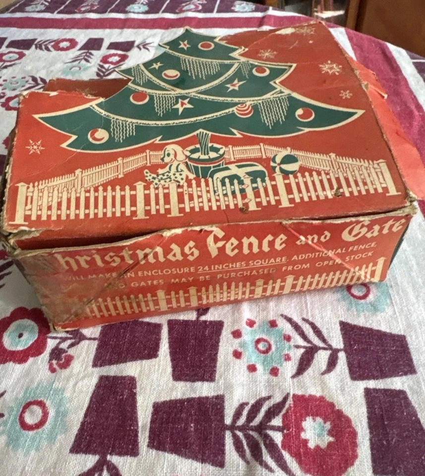 2 Vintage Bachmann Plasticville 1-C O Christmas Fence & Gate Late 40s 16pcs Each - Image 3 of 4