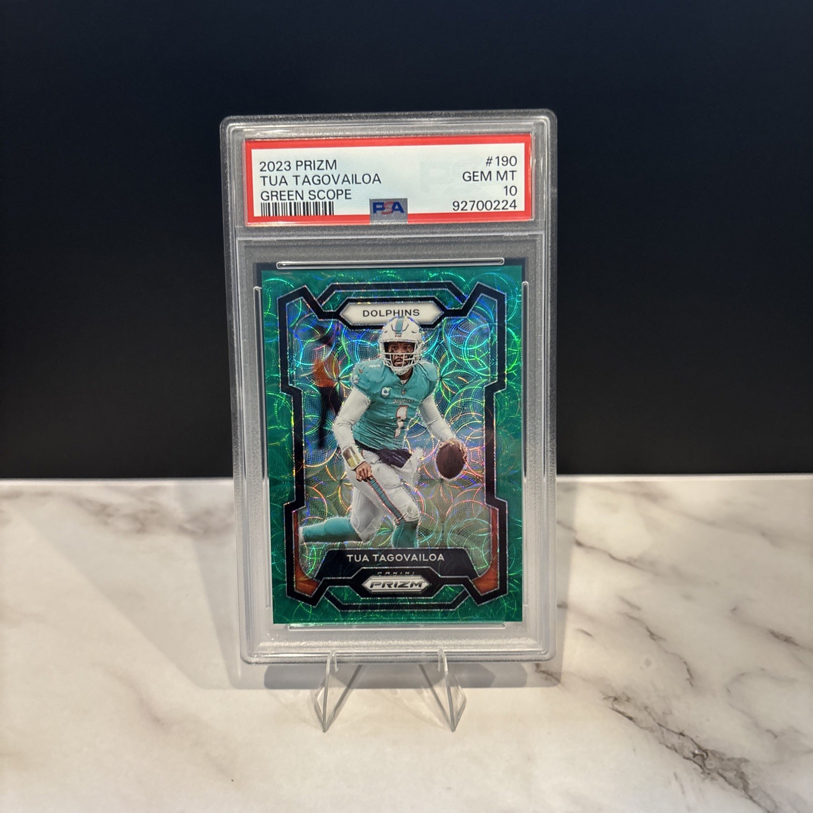 2023 Panini Prizm Tua Tagovailoa #190 Green Scope Prizm /75 PSA 10