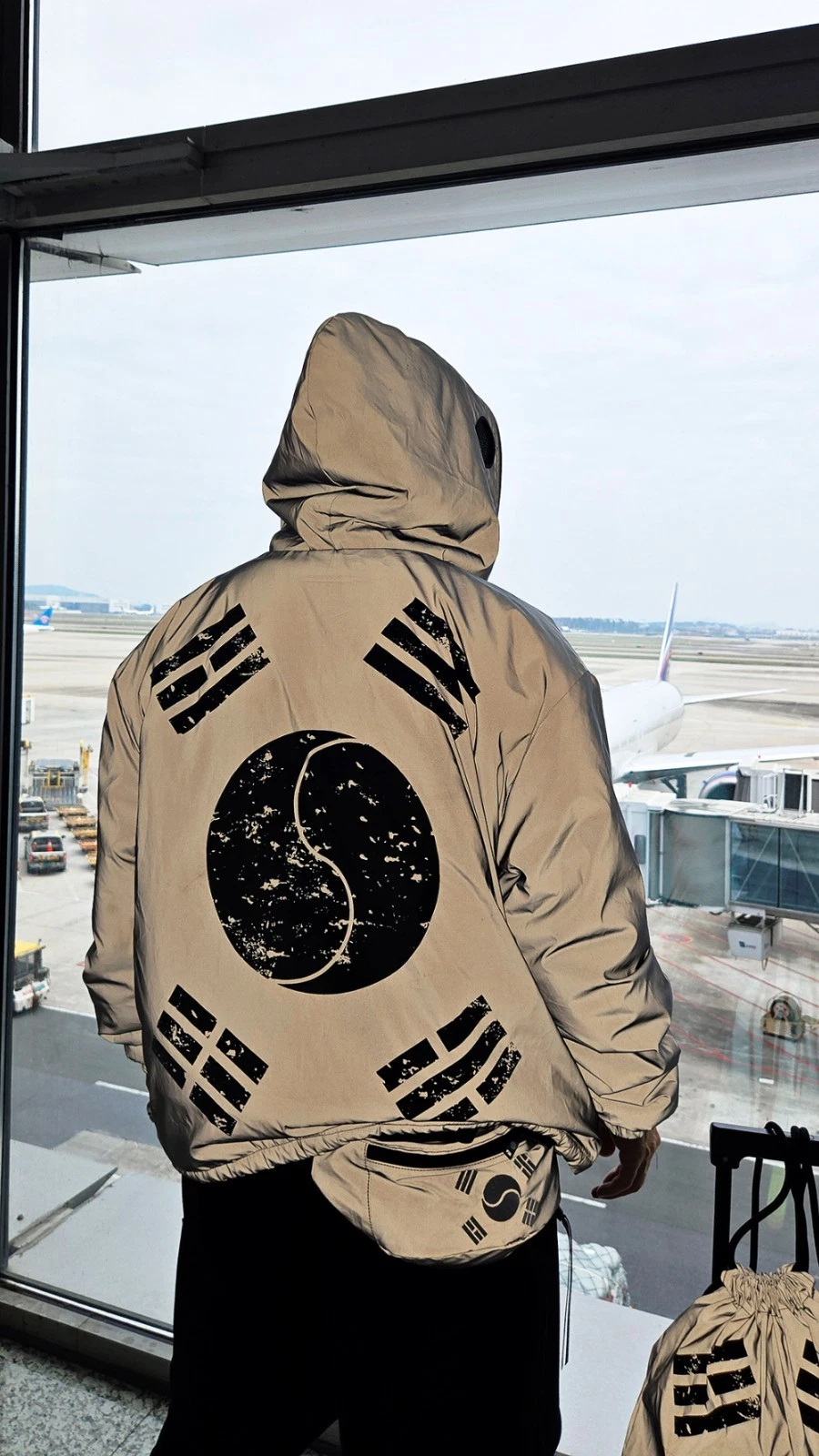 ByTheR Reversible Reflective Mesh-Eye Fleece Hooded Full Zip-Up Jumper Coat