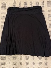 Women s Black Solid A-Line Knee Length Skirt Regular Size Type