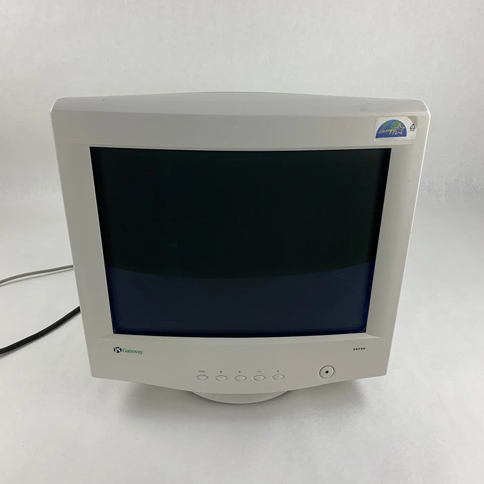Gateway XV700A Color VGA CRT Computer Retro Gaming Monitor Grade B - Image 3 of 4