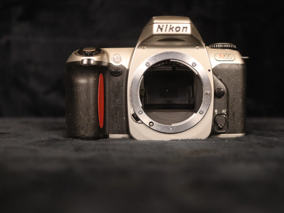 Nikon F65 フィルム一眼レフカメラ Preços baixos em Câmeras de filme Nikon F65 | eBay
