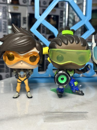 Funko Pop! Overwatch 8 OOB 2016 Edition & Pharah #95 (pls see pics for details) - Picture 3 of 11