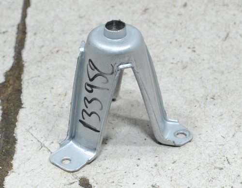 VW Passat 3C Variant Bj 06 Konsole Halter Fensterheber hinten LINKS 133952-H259