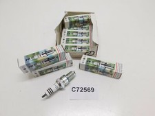 9 Pièces Pieces Bougie D'Allumage Spark Plug Authentique Pour Volkswagen Golf