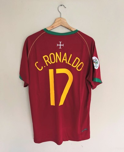 Maillot Domicile Coupe du Monde Rétro Portugal 2006 - Cristiano Ronaldo #17 - Légendaire - Photo 2/2