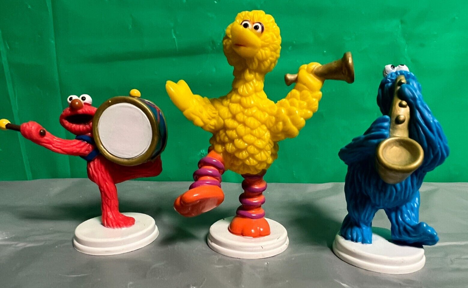Giant Pez Sesame Street BIG BIRD, see & say, sippy cup, board books, cars +