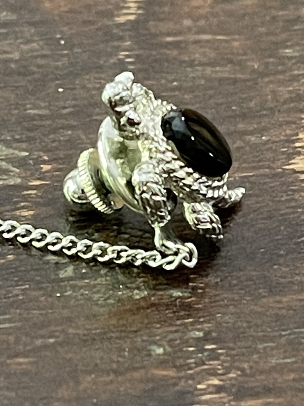 Picture 2 of 8