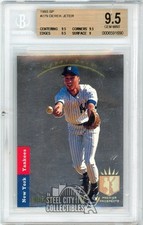Derek Jeter 1993 Upper Deck SP Foil Rookie Card #279 BGS 9.5 (Small Crack)