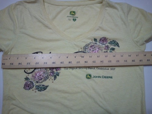 John Deere T-Shirt Women S Yellow Logo Floral Graphic V-Neck Short Sleeve - Picture 8 of 15