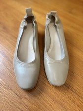 Everlane The Italian Leather Day Heel in Pale Pink sz 10 Women's Elastic Back
