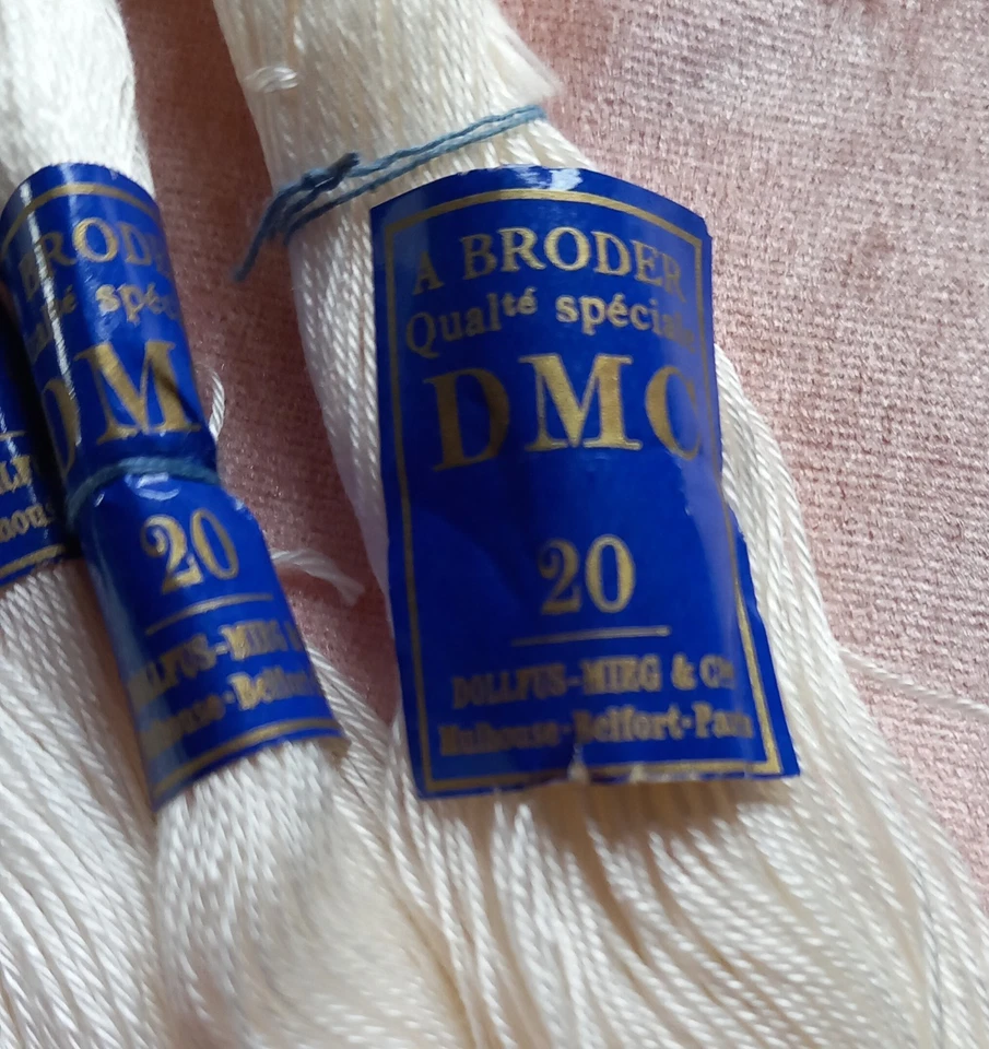 LOT 6 ECHEVETTES COTON A BRODER DMC 70 METRES QUALITE SPECIALE BLANC NEIGE N°20 - Photo 2/2
