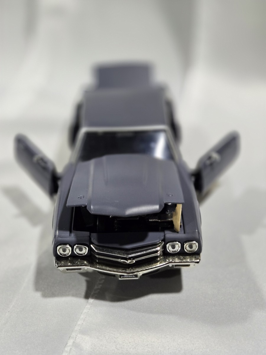 Miniatura de Carro Chevrolet Chevelle SS Dom Velozes e Furiosos 1/24