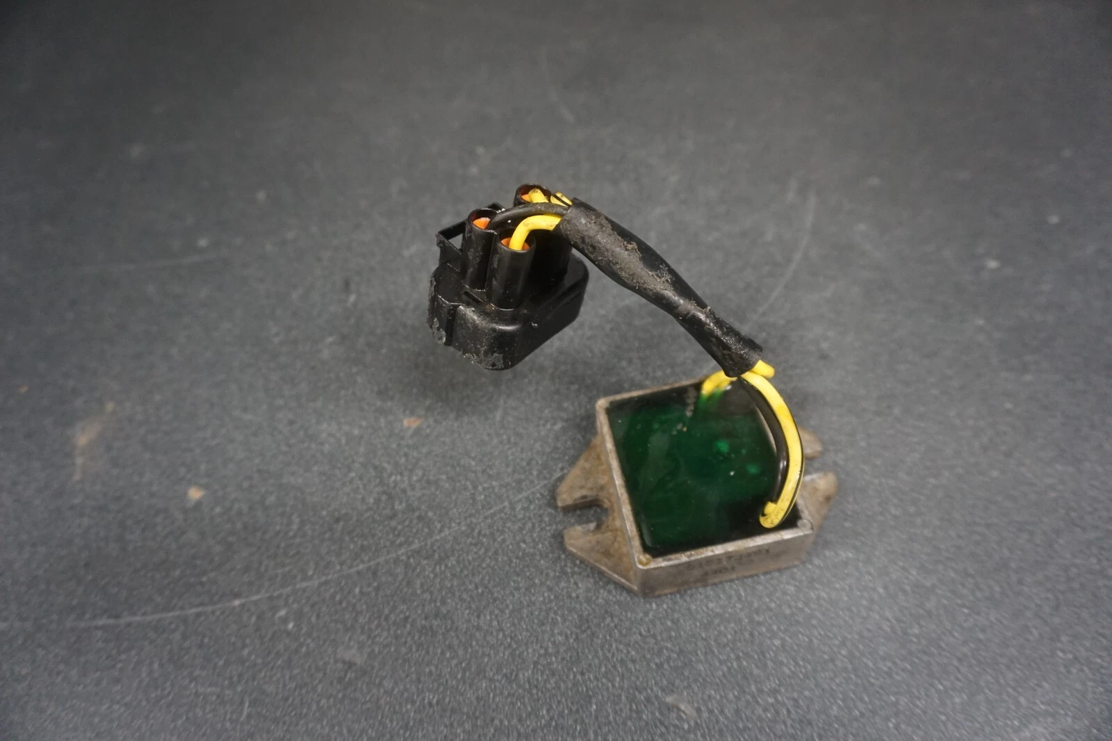 1999-2003 Ski-Doo Voltage Regulator  MXZ 800 Summit Formula Legend