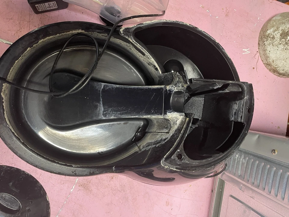 Bebedero para gatos 2 y 6 filtros contenedor 12 Foto 4 de 4