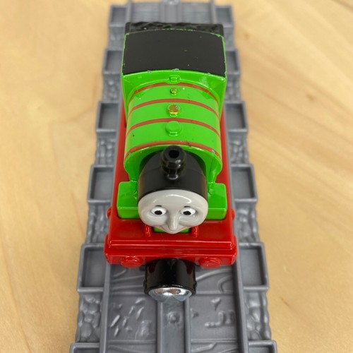 Thomas the Tank Engine Take and Play Engine PERCY 2013 Version - Picture 5 of 9