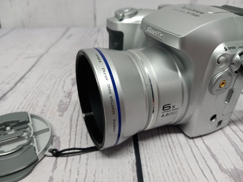 Digital Camera Fuji S3500 With Fuji 256MB XD Card - Tested working - Picture 18 of 23