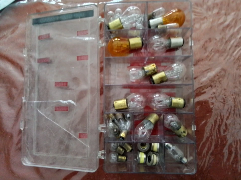 Assorted light bulbs for 1974 Pontiac Trans Am NOS Foto 4 de 4