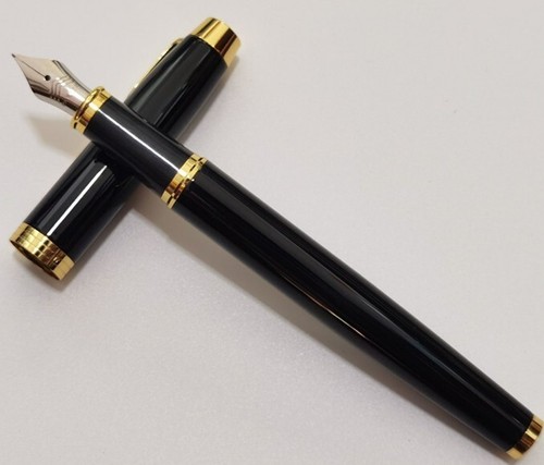 Excellent Parker IM Series Fountain Pen Bright Black Gold Clip 0.5mm Fine Nib
