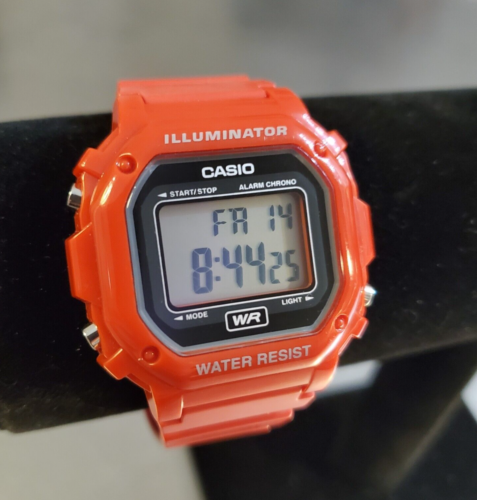 Red Casio F-108WHC Digital Watch 3224 Alarm Chrono Water Resistant Resin Light - Picture 1 of 16