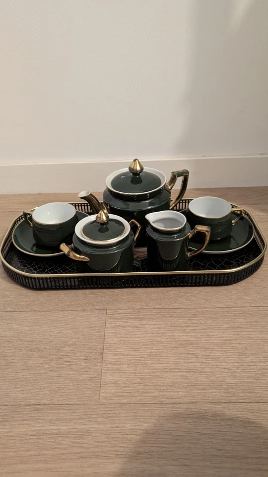 Service café/thé céramique vert doré floral avec tasses, théière, plateau - Photo 1/4