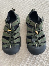Keen Sandals Youth 5 Waterproof Hiking Newport H2 Olive Green Closed Toe Casual