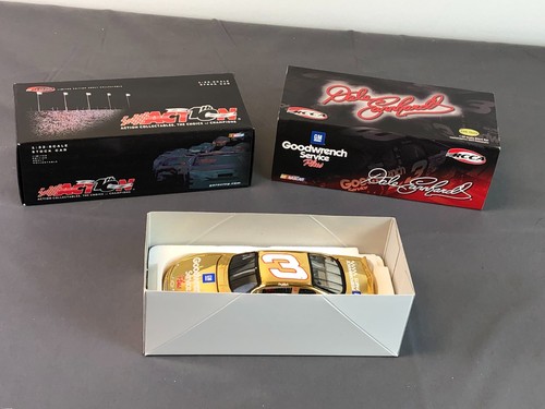 Action RCCA 1:32 Diecast DALE EARNHARDT #3 GOODWRENCH 2001 Monte Carlo 1/720 Gld - Picture 1 of 23