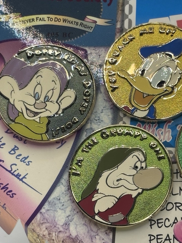 Disney Pin Set (5) LE 1000 Dopey Grumpy Donald Duck Goofy Mickey Mouse ...