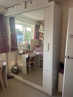 Modern Bedroom Sliding Door Wardrobe in Matt White with Mirror
