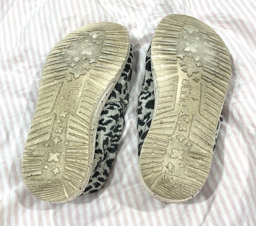 Zapatos cómodos Hey Dude para mujer tejidos brumosos gris guepardo talla 6 sin cordones para caminar - Imagen 6 de 7