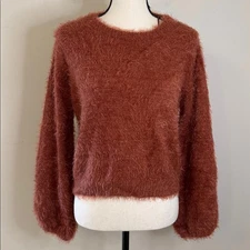 Woven Heart Sweater Boho rust colored fuzzy soft plush warm wide sleeve cuff SM