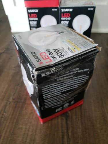 4-Satco S21252 LED Filament Globe Bulb 120V 6W 60W G40 Medium 2700K Warm White - Picture 3 of 7